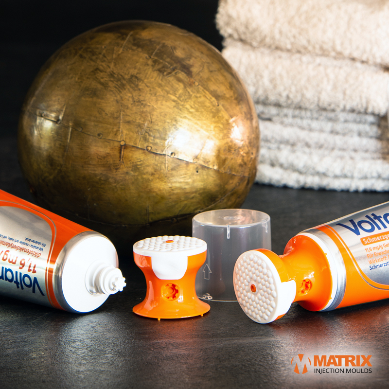 New Voltaren applicator wins packaging industry awards