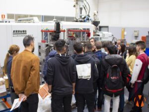 Mechanization degree students visit Matrix Injection Molds factory